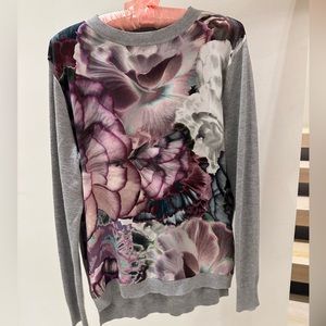 Ted Baker London Light Cashmere Sweater with Silk Print - Size 2